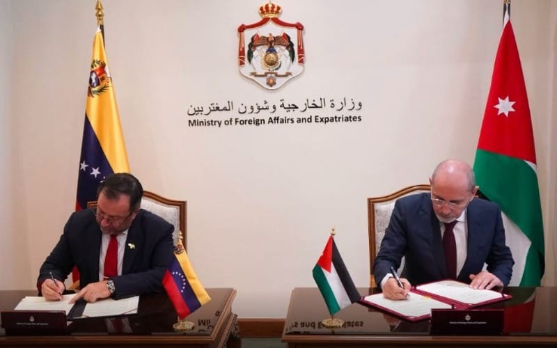 Venezuela y Jordania suscriben Memorándums de entendimiento y un acuerdo de cooperación