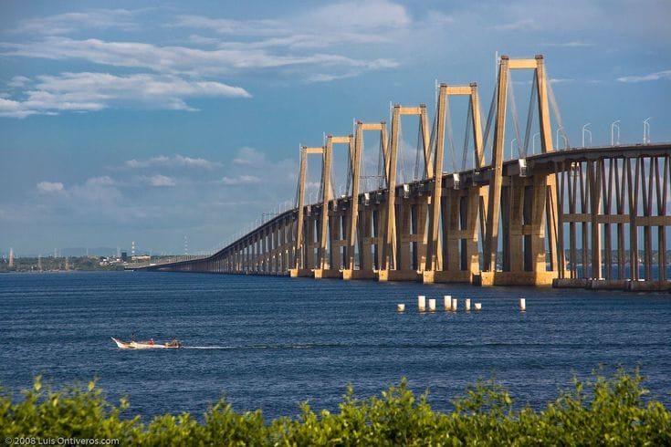 Más de 1.000 inscritos en la ruta gratuita para conocer el Puente sobre el Lago