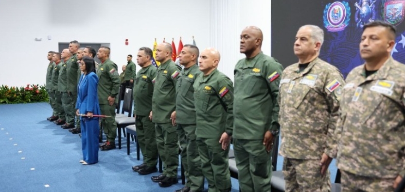 Presidenta encargada Delcy Rodríguez asciende a oficiales de la Guardia de Honor Presidencial y DGCIM