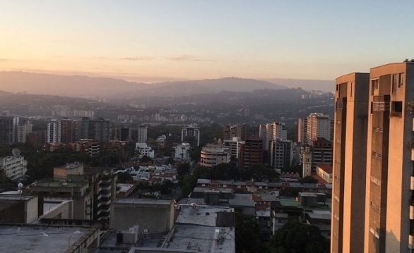 Mercado inmobiliario venezolano puede suplir demanda de 20 mil viviendas para afectados por los terremotos, afirma gremio