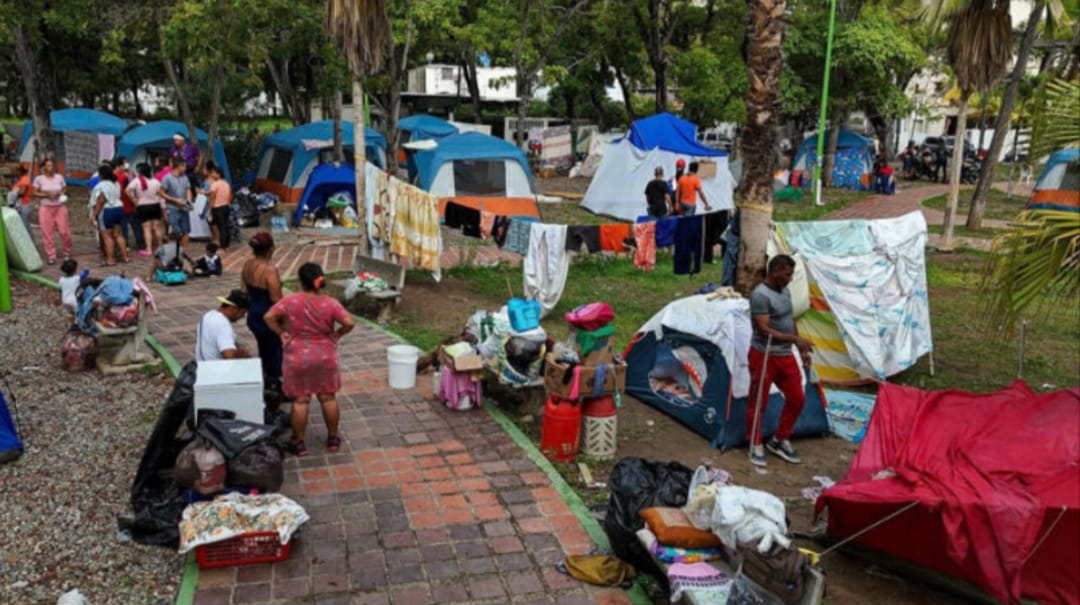 Más de 10.700 personas permanecen en 79 campamentos tras terremotos en Venezuela