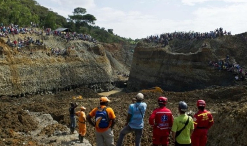 Suben a 13 los fallecidos por deslizamiento en mina artesanal de oro en Colombia