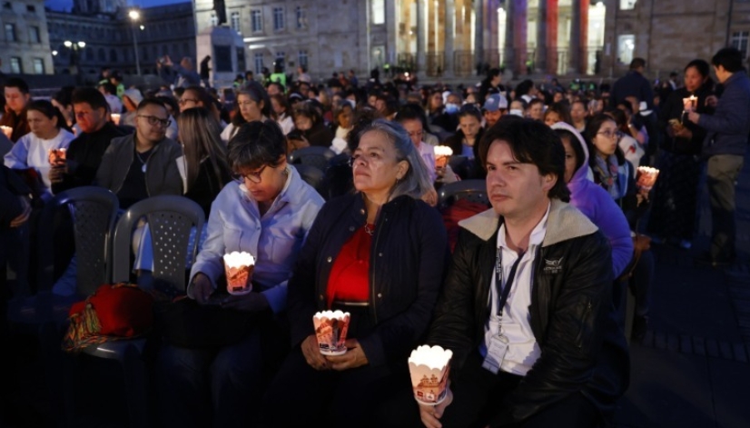 Colombia rinde homenaje a las 331 víctimas que fallecieron en el terremoto del 10 de agosto