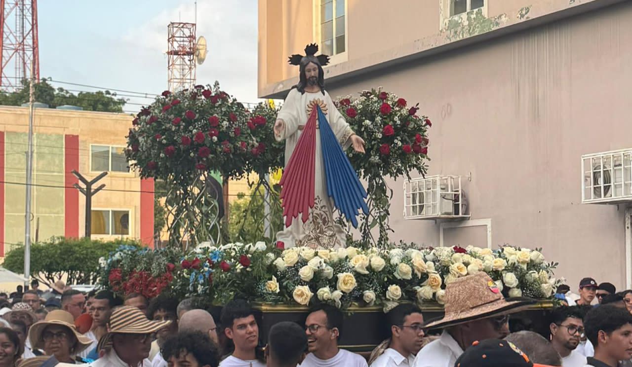 Cabimas renovó la fe caminando con Jesús de la Misericordia