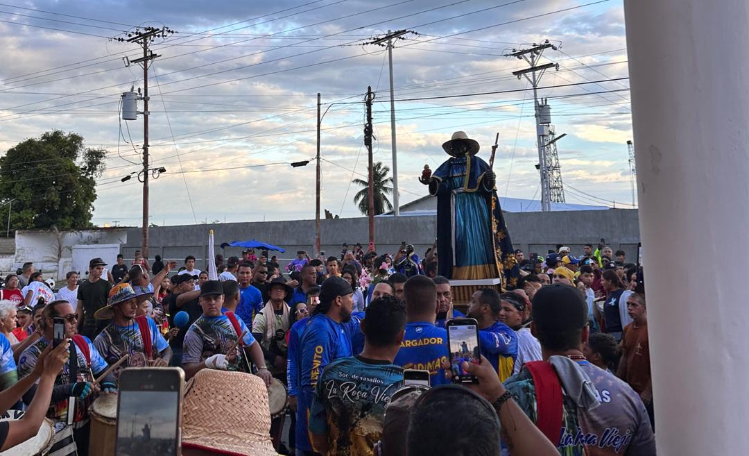 Vasallos de La Rosa Vieja organizan Encuentro de Chimbangles