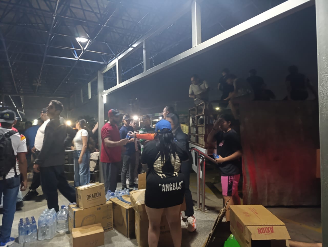 En Cabimas activan centros de acopio para ayudar a las familias afectadas por el sismo