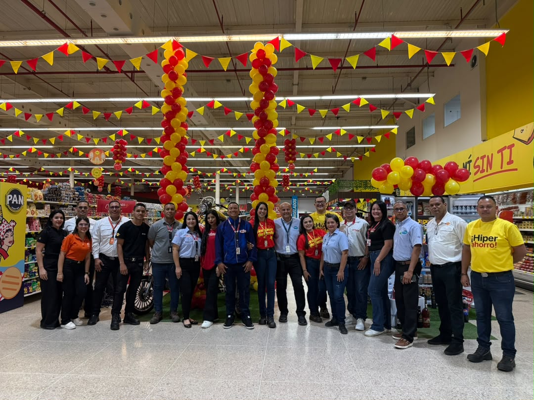 Cadena Hiperahorro celebra su tercer aniversario premiando a sus clientes
