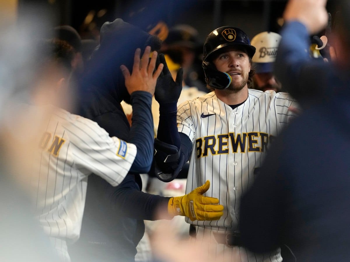 Cerveceros derrotó a Cardenales y llegó a 102 triunfos